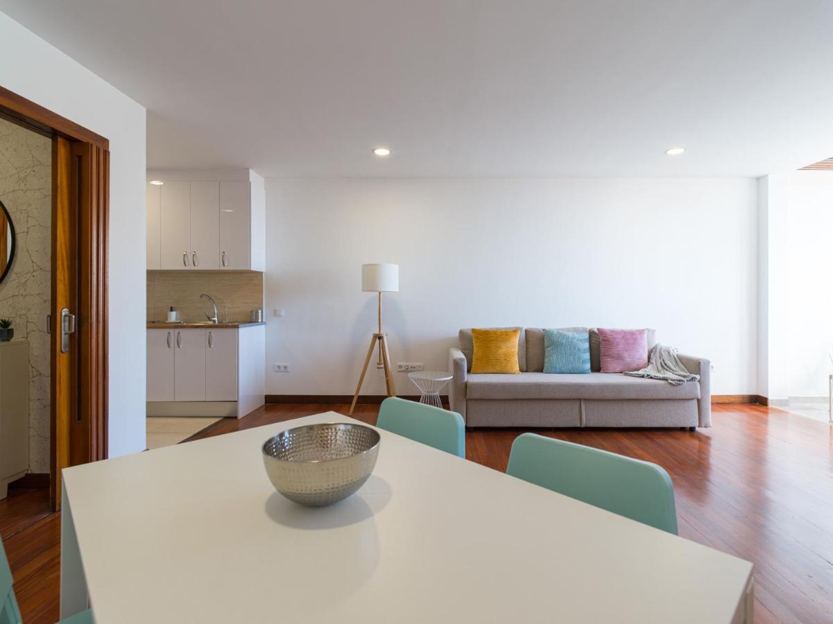 Bright Townhouse - Views - 5 Min Walk To The Beach Las Palmas de Gran Canaria Exterior photo
