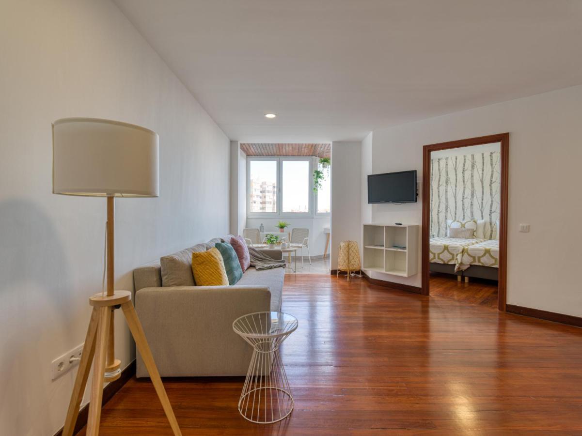 Bright Townhouse - Views - 5 Min Walk To The Beach Las Palmas de Gran Canaria Exterior photo